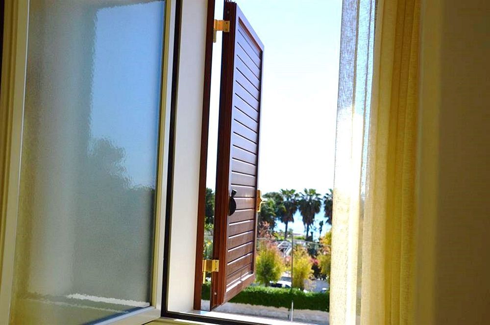 Hotel Bulla Regia Fontane Bianche Exteriér fotografie